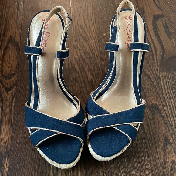 Lilly Pulitzer | Shoes | Lilly Pulitzer Navy And Gold Wedges | Poshmark